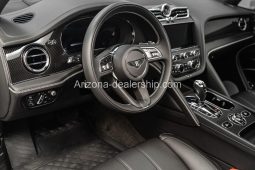 2021 Bentley Bentayga V8 full