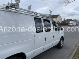 2010 Ford Econoline Cargo Van E250 Commercial full