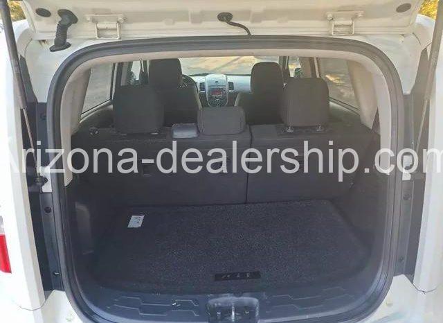 2012 Kia Soul + Wagon 4D full