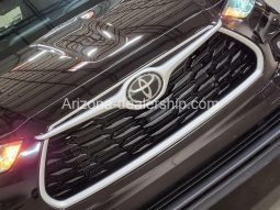 2022 Toyota Highlander XLE full