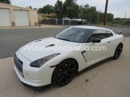 2010 Nissan GT-R Premium full