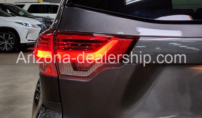 2019 Toyota Highlander Hybrid XLE full