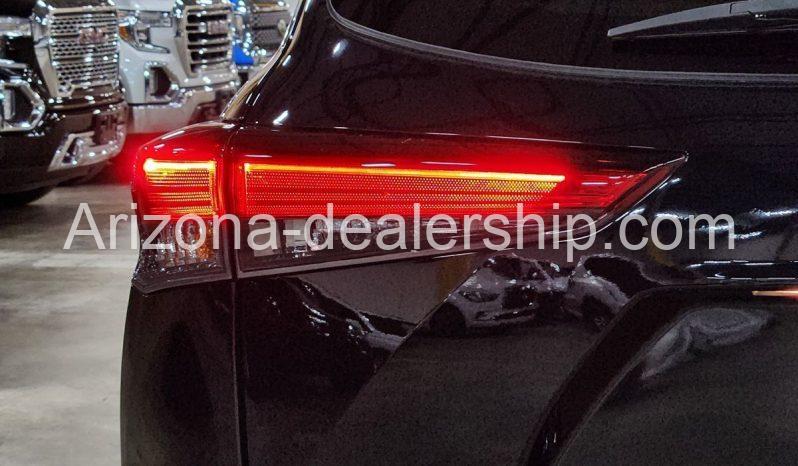 2021 Toyota Highlander XLE full