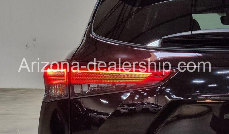 2022 Toyota Highlander XLE full