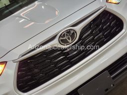 2022 Toyota Highlander XLE full