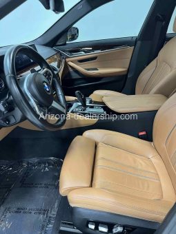 2019 BMW 5-Series 540i full