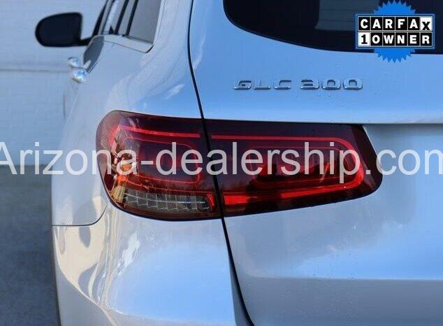 2020 Mercedes-Benz GLC GLC 300 full