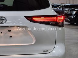 2020 Toyota Highlander XLE full