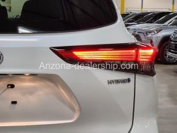 2021 Toyota Highlander Hybrid LE full