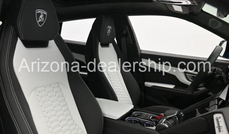 2022 Lamborghini Urus full