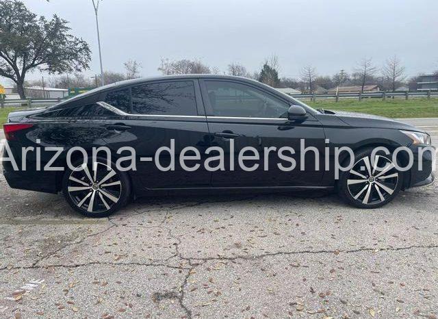 2020 Nissan Altima 2.5 SR Sedan 4D full