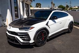 2019 Lamborghini Urus full