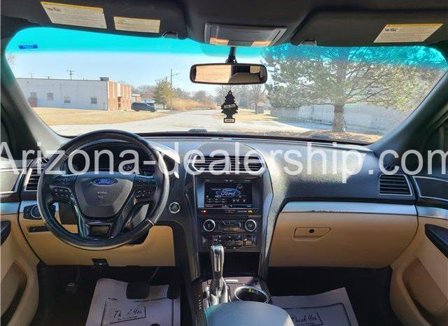 2016 Ford Explorer XLT full