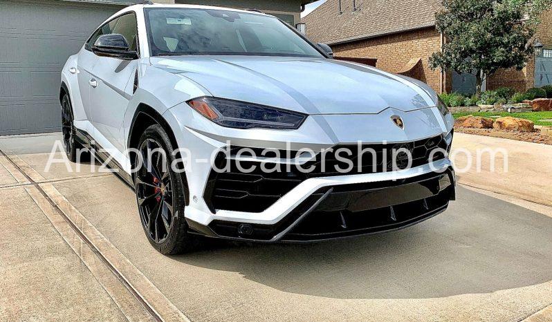 2022 Lamborghini Urus full