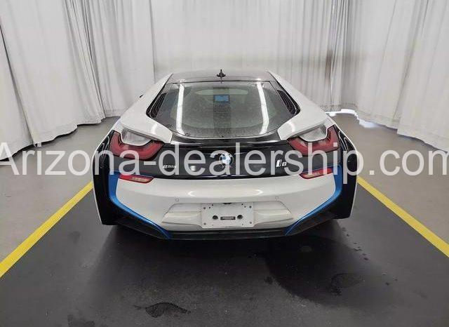 2015 BMW i8 Coupe 2D full