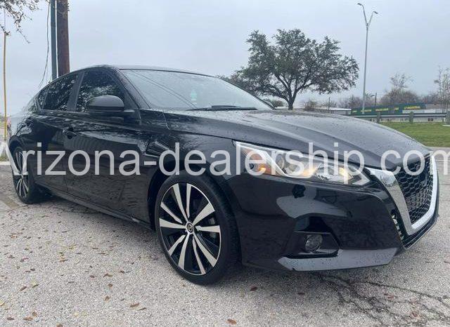 2020 Nissan Altima 2.5 SR Sedan 4D full