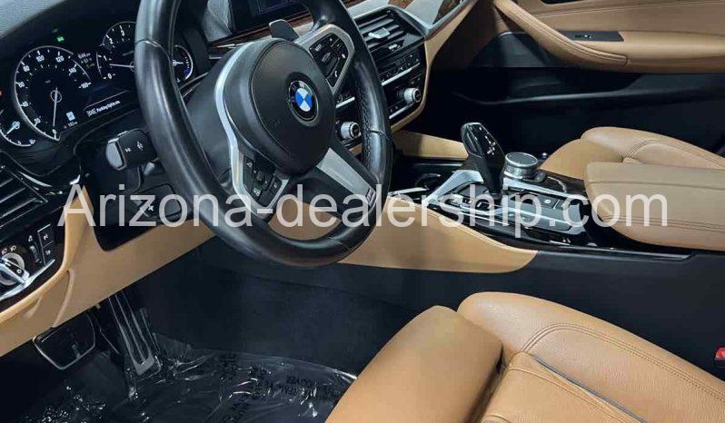 2019 BMW 5-Series 540i full