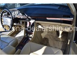 1989 Mercedes-Benz 500-Series 560SEL full