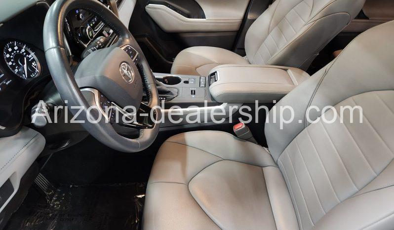 2020 Toyota Highlander XLE full