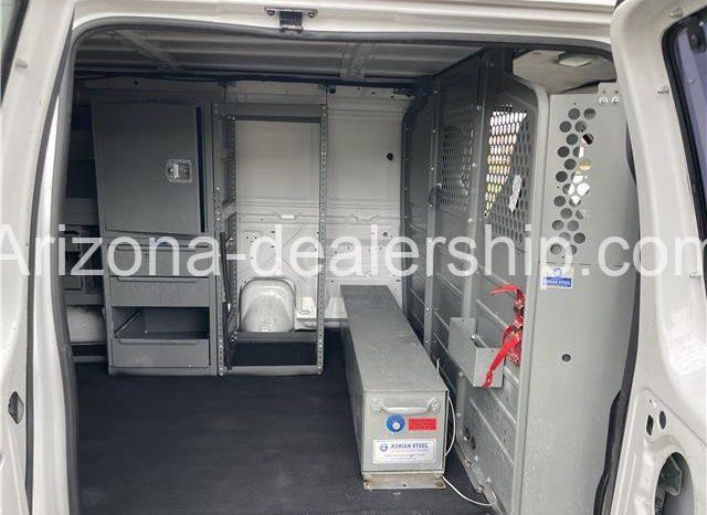 2010 Ford Econoline Cargo Van E250 Commercial full