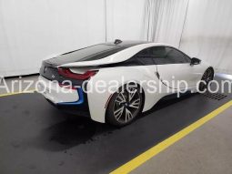 2015 BMW i8 Coupe 2D full