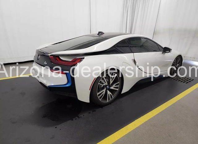 2015 BMW i8 Coupe 2D full