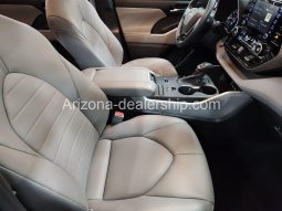 2020 Toyota Highlander XLE full