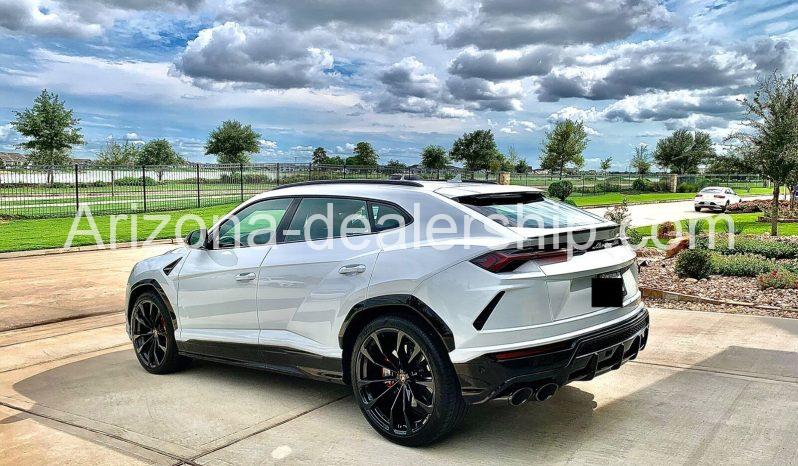 2022 Lamborghini Urus full