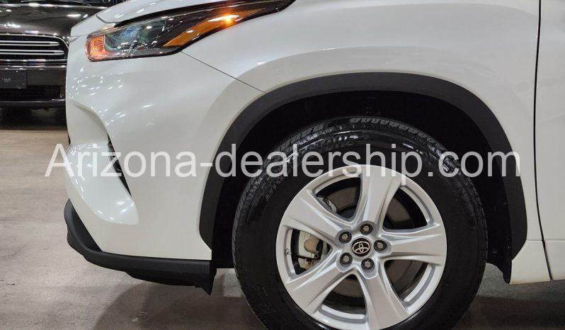 2021 Toyota Highlander Hybrid LE full