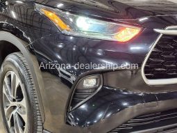 2021 Toyota Highlander XLE full