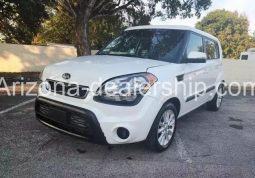 2012 Kia Soul + Wagon 4D full