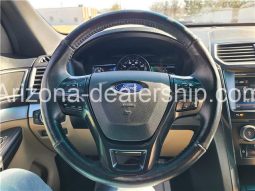 2016 Ford Explorer XLT full