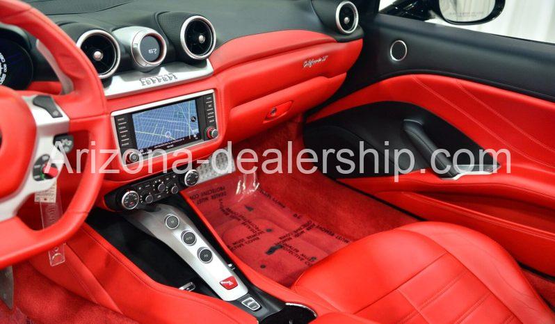 2017 Ferrari California T full