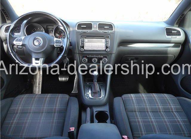 2010 Volkswagen Golf full