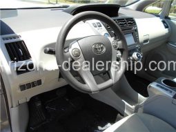 2012 Toyota Prius V full