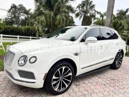 2017 Bentley Bentayga W12 Sport Utility 4D full