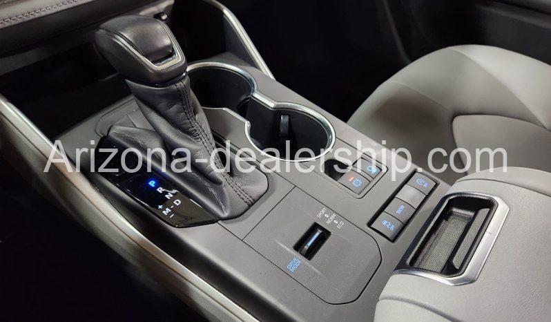 2020 Toyota Highlander XLE full