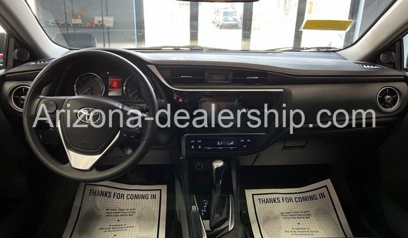 2019 Toyota Corolla LE 4dr Sedan full