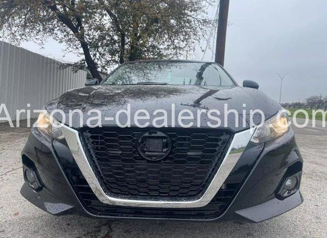 2020 Nissan Altima 2.5 SR Sedan 4D full