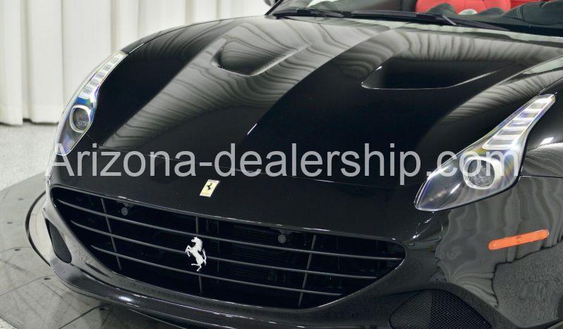 2017 Ferrari California T full