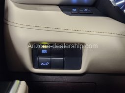 2021 Toyota Highlander XLE full