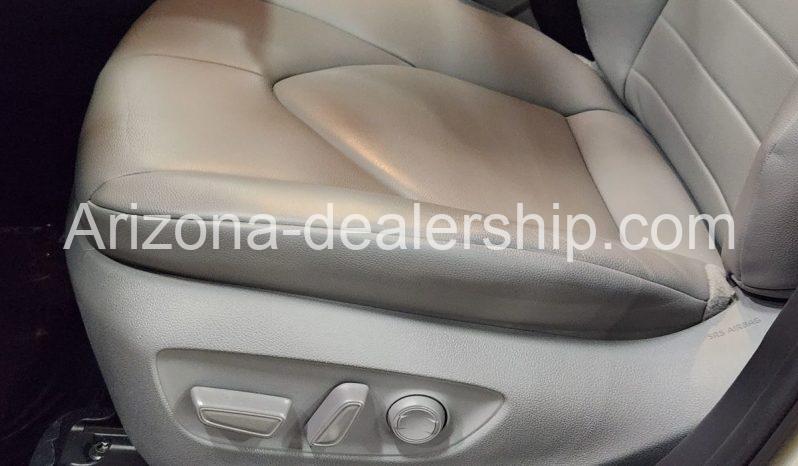 2020 Toyota Highlander XLE full