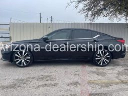 2020 Nissan Altima 2.5 SR Sedan 4D full