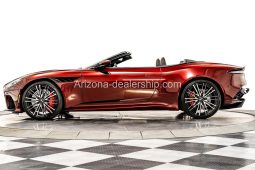 2021 Aston Martin DBS Superleggera Volante full