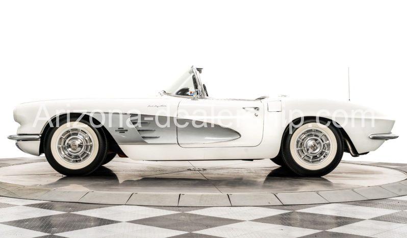 1961 Chevrolet Corvette Fuelie 315hp full