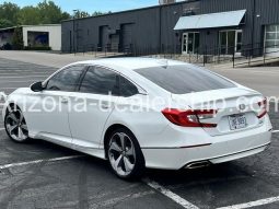 2019 Honda Accord Touring Sedan 4D full