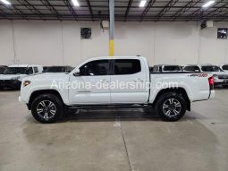 2019 Toyota Tacoma Sport full