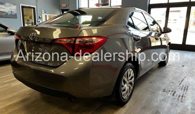 2019 Toyota Corolla LE 4dr Sedan full