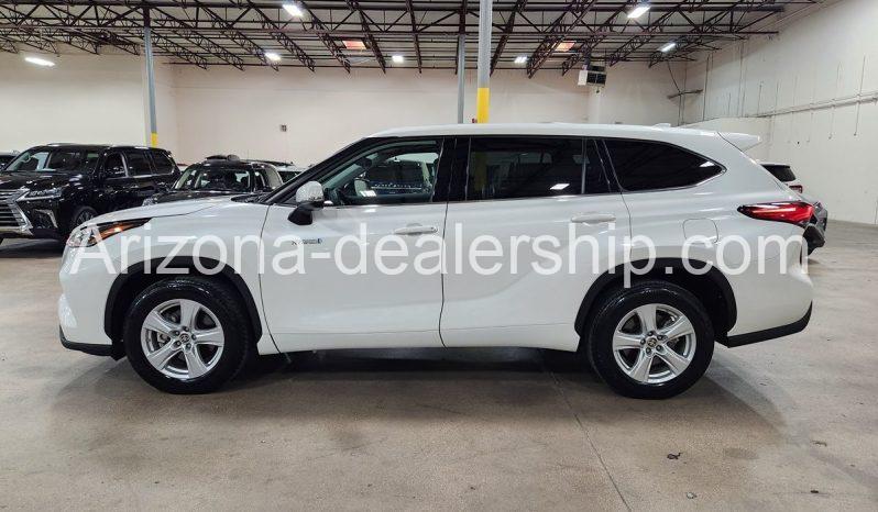 2021 Toyota Highlander Hybrid LE full