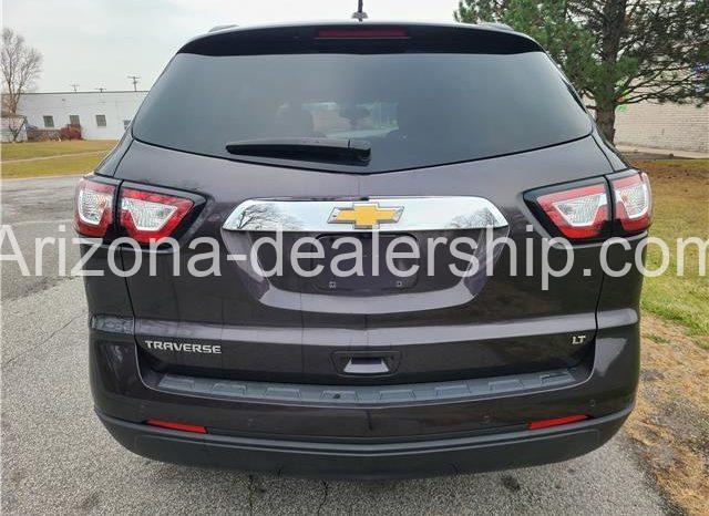 2017 Chevrolet Traverse LT full